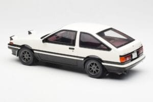 Toyota Sprinter Trueno AE86 White Otto 1:18 OT444B Resin - image 5 of 6