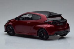 Toyota GR Yaris Red Otto 1:18 OT1003 Resin - image 5 of 6