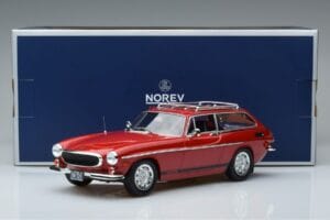 Volvo 1800 ES Red Norev 1:18 188723 Diecast - image 7 of 7