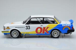 Volvo 240 Turbo Beckers #33 Andersson / Petersson / Linder ETCC Zolder 1985 IXO 1:18 18RMC105B Diecast - image 3 of 6