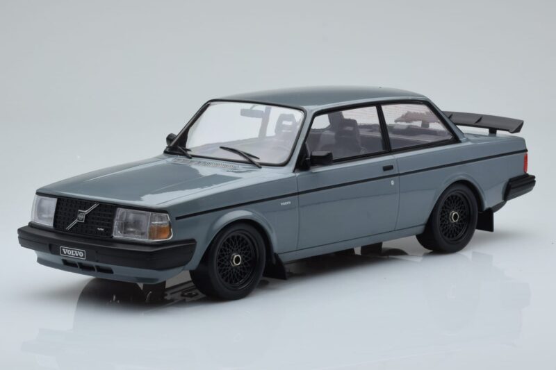 Volvo 240 Turbo Gray IXO 1:18 18CMC089 Diecast