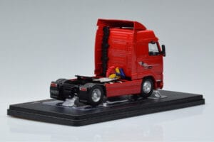Volvo FH12 Red IXO 1:43 TR123 Diecast - image 2 of 6