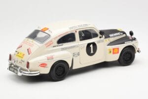 Volvo PV 544 Rally Revell 1:18 8922 Diecast - image 3 of 8