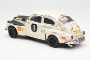 Volvo PV 544 Rally Revell 1:18 8922 Diecast - image 7 of 8