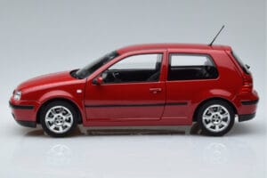 Volkswagen Golf Mk4 Red Norev 1:18 188573 Diecast - image 4 of 7