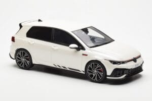 Volkswagen Golf GTI Mk8 Clubsport White Otto 1:18 OT986 Resin - image 4 of 6