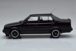 Volkswagen Jetta Mk2 Black Otto 1:18 OT1021 Resin - image 3 of 6