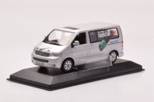 Volkswagen Multivan T5 Silver Heli Coil Edition Minichamps 1:43 VOLKSWAGEN-264345 Diecast - image 2 of 4