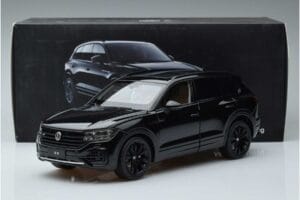 Volkswagen Touareg CR Black FAW 1:18 LTC761021BLA Diecast - image 7 of 7