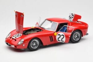 Ferrari 250 GTO #22 24 Hours of Le Mans 1962 Kyosho 1:18 08432B Diecast - image 2 of 8
