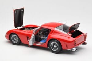 Ferrari 250 GTO #22 24 Hours of Le Mans 1962 Kyosho 1:18 08432B Diecast - image 5 of 8