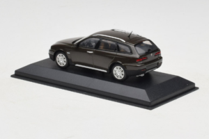 Alfa Romeo 159 Brooklands Green Minichamps 1:43 400120411 Diecast - image 3 of 4
