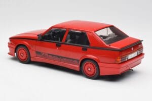 Alfa Romeo 75 Turbo Evoluzione Red MCG 1:18 MCG18428 Diecast - image 5 of 6