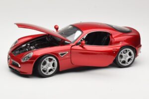 Alfa Romeo 8C Competizione Red Bburago 1:18 18-11021 Diecast - image 2 of 8
