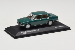 Alfa Romeo Alfetta 1.8 Green Minichamps 1:43 400120204 Diecast - image 2 of 4