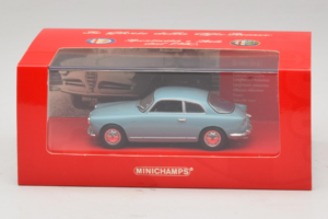 Alfa Romeo Giulietta Sprint Light Blue Minichamps 1:43 403120403 Diecast - image 4 of 4