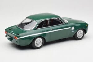 Alfa Romeo GTA 1300 Junior Green Minichamps 1:18 155120022 Diecast - image 2 of 6