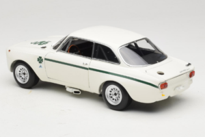 Alfa Romeo GTA 1300 Junior White Minichamps 1:18 100120501 Diecast - image 7 of 8