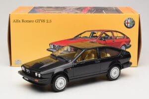 Alfa Romeo GTV6 2.5 Black Laudoracing-Models 1:18 LM110C Diecast - image 6 of 6