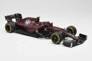 Alfa Romeo Racing C38 #7 K. Raikkonen Valentine's Day Livery Shakedown Fiorano 14th February 2019 Minichamps 1:18 110199907 D - image 4 of 6