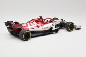 Alfa Romeo Racing C39 #99 A. Giovinazzi Austrian GP 2020 Minichamps 1:18 110200199 Diecast - image 2 of 6
