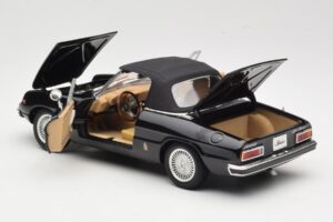 Alfa Romeo Spider 916 Veloce Black Ricko 1:18 32107 Diecast - image 5 of 8