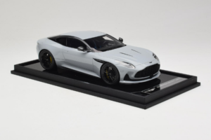 Aston Martin DB12 Nardo Gray MotorHelix 1:18 MH027NG Resin - image 4 of 7