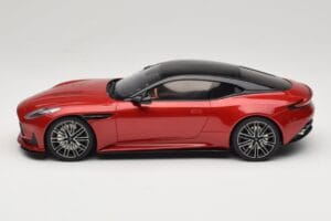 Aston Martin DB12 Hyper Red GT Spirit 1:18 GT936 Resin - image 3 of 6