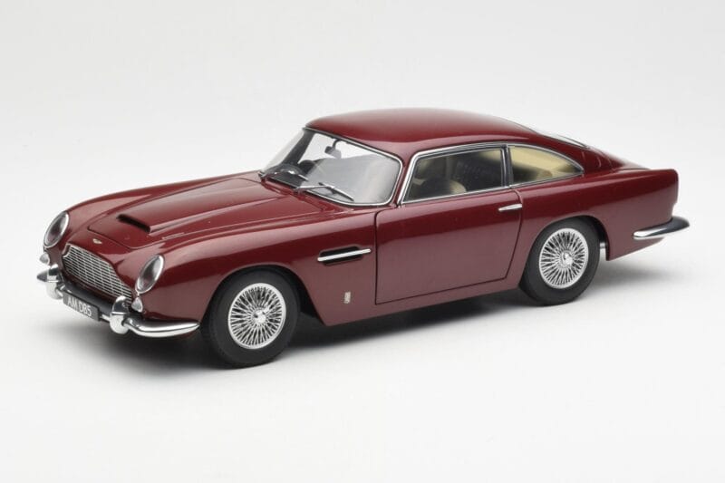 Aston Martin DB5 Dubonnet Red AUTOart 1:18 70213 Diecast