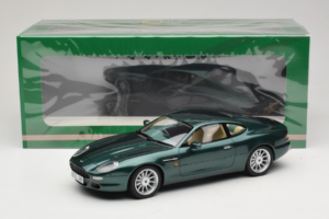 Aston Martin DB7 Buckinghamshire Green Cult Models 1:18 CML187-1 Resin - image 6 of 6