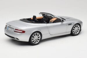 Aston Martin DB9 Volante Silver Minichamps 1:18 150137334 Diecast - image 3 of 8