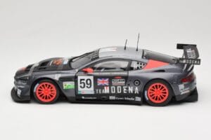 Aston Martin DBR9 GT1 #59 Team Modena A. Garcia / J. Menten / C. Fittipaldi 24 Hours of Le Mans 2006 Solido 1:18 80014 Diecas - image 4 of 8