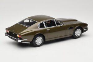 Aston Martin DBS Olive Green CMR 1:18 CMR003 Diecast - image 2 of 6