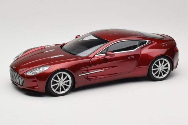 Aston Martin One-77 Diavolo Red AUTOart 1:18 Aston Martin One-77 Diavolo Red AUTOart 1:18 70245 Diecast