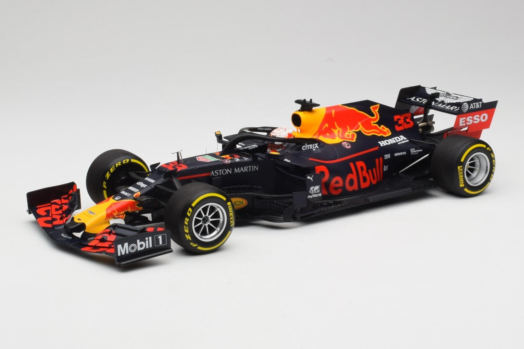 MINICHAMPS 1/18 レッドブル RB15 フェルスタッペン 2019年 ドイツGP