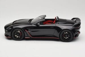 Aston Martin V12 Vantage Roadster Onyx Black GT Spirit 1:18 GT923 Resin - image 3 of 6