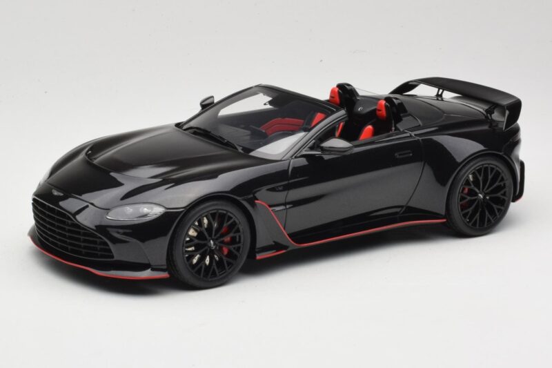 Aston Martin V12 Vantage Roadster Onyx Black GT Spirit 1:18 Aston Martin V12 Vantage Roadster Onyx Black GT Spirit 1:18 GT923 Resin