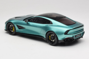 Aston Martin Vanquish Green Metallic GT Spirit 1:18 GT551 Resin - image 5 of 6