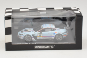 Aston Martin Vantage V12 GT3 #32 J. Stuck ADAC GT Masters 2012 Minichamps 1:43 437121332 Diecast - image 5 of 5