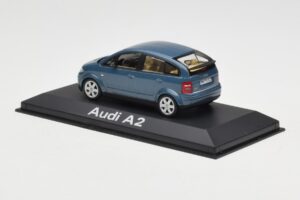 Audi A2 Blue Metallic Minichamps 1:43 20022200748005 Diecast - image 3 of 4