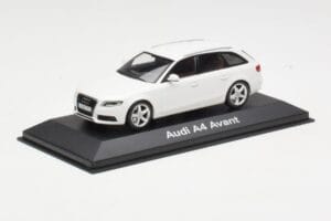 Audi A4 B8 Avant Ibis White Minichamps 1:43 5010804213 Diecast - image 2 of 4