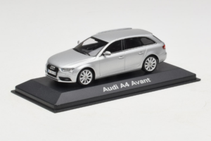 Audi A4 B8 Avant Ice Silver Minichamps 1:43 5011204213-R1 Diecast - image 2 of 4