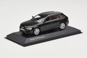 Audi A4 B8 Avant Phantom Black Minichamps 1:43 5011204223 Diecast - image 2 of 4