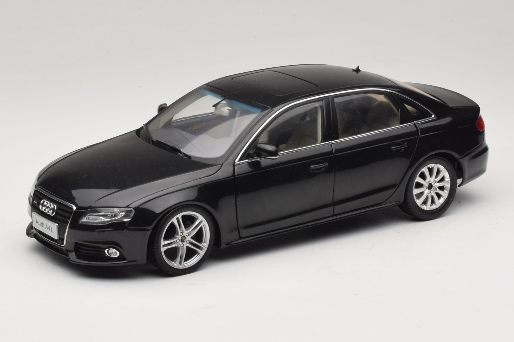 Paudi Audi A4L B8 Black 1:18 Diecast Sedan Model