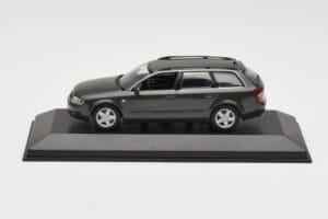 Audi A6 C5 Avant Dark Grey Minichamps 1:43 AUDI006 Diecast