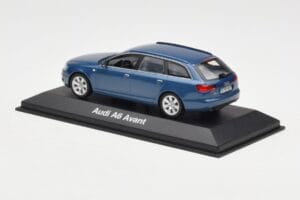 Audi A6 C6 Avant Stratos Blue Minichamps 1:43 5010406223 Diecast - image 3 of 4