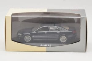 Audi A8 D3 Blue Metallic Light Interior Minichamps 1:43 20000001386003 Diecast - image 4 of 4