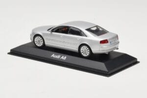 Audi A8 D3 Light Silver Minichamps 1:43 5010508113 Diecast - image 3 of 4