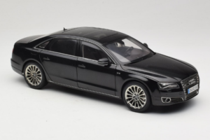 Audi A8L D3 W12 Phantom Black Kyosho 1:18 5011008125 Diecast - image 6 of 8