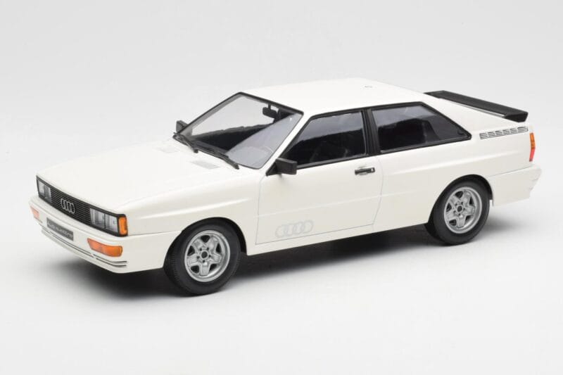 Audi Quattro White Minichamps 1:18 155016120 Diecast